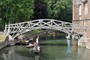 Punts ved Mathematical Bridge, Cambridge, Cambridgeshire (20100630_0072).